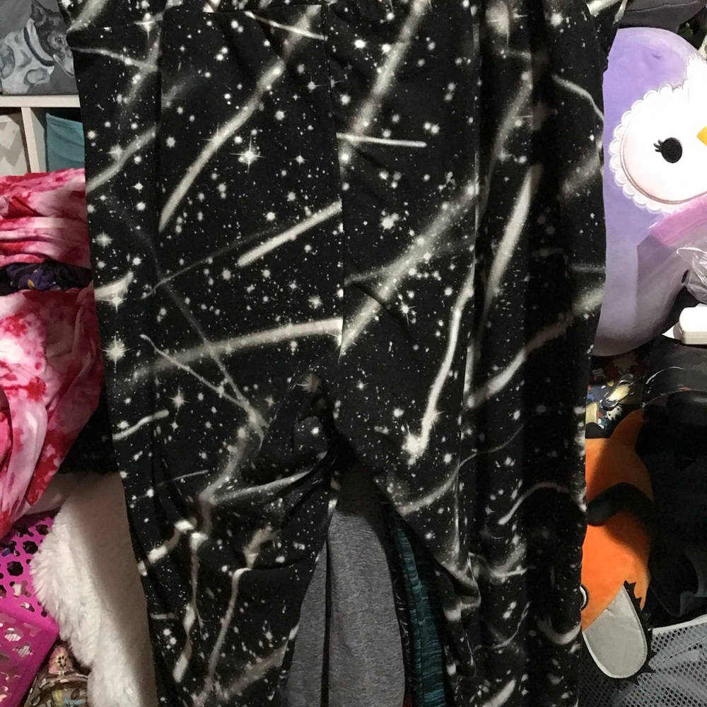 Black and White Starry Print leggings